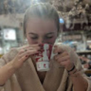 Meet your Posher, Ali